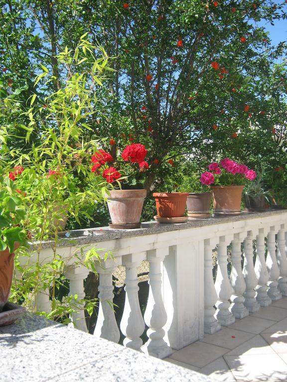 Apartments Grzunov Zadar Bagian luar foto